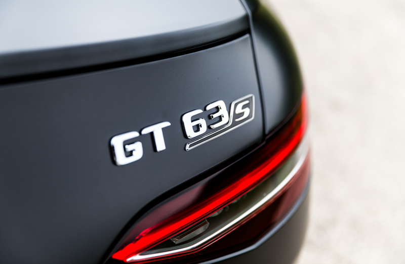 Illustration for article titled The 2019 Mercedes-AMG GT 63 S 4-Door Gives The Porsche Panamera A Run For Its Money